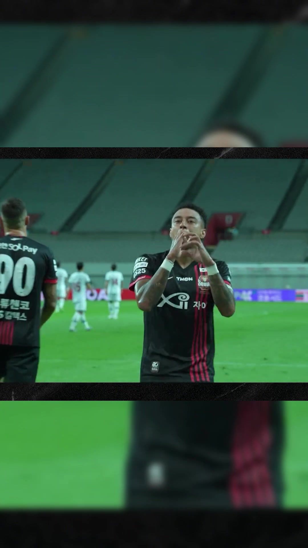 包含激烈对抗引爆体育圈，球员实力不凡的词条