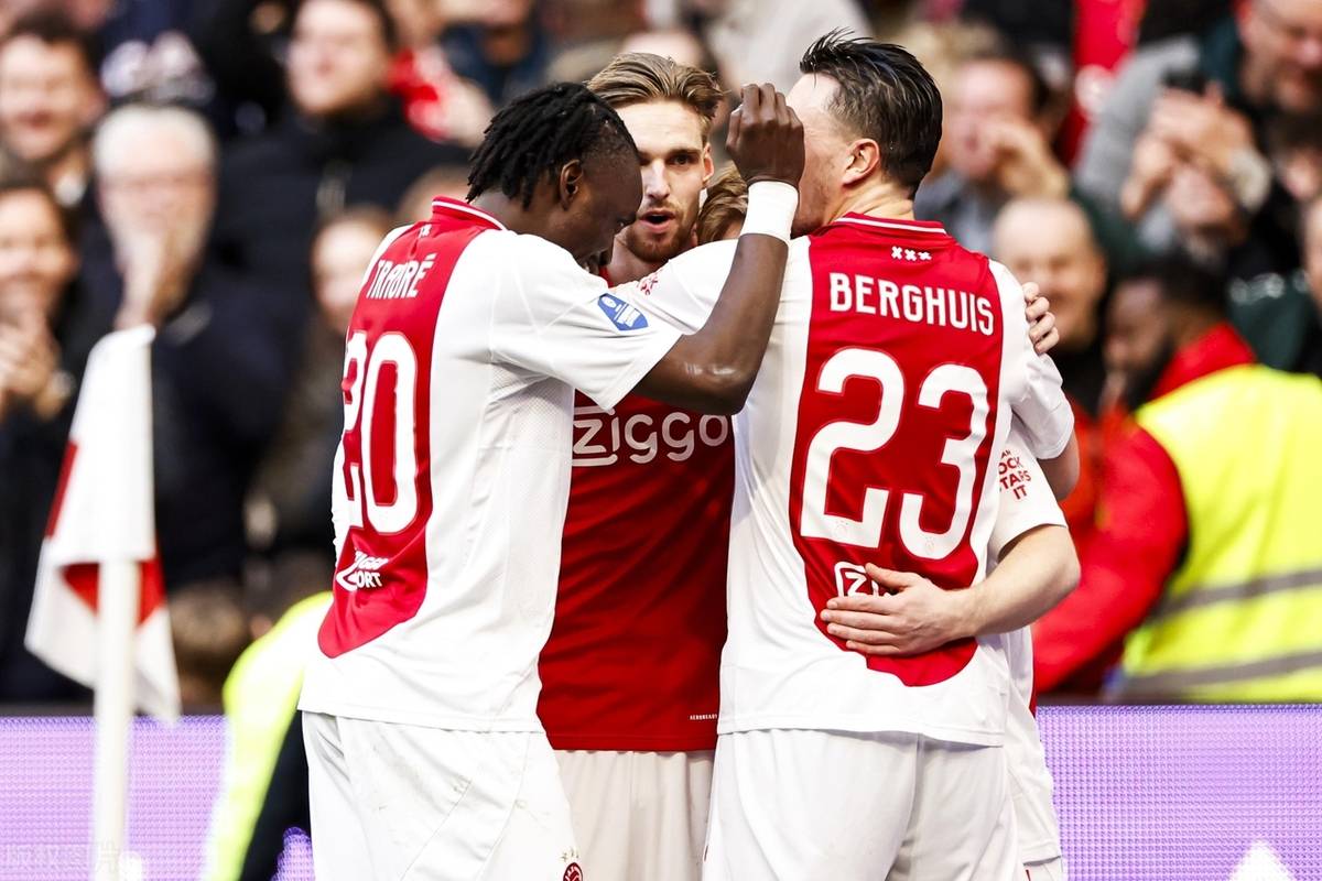 开云体育登录-阿贾克斯主场击败阿尔克马尔，夺得三分成果的简单介绍