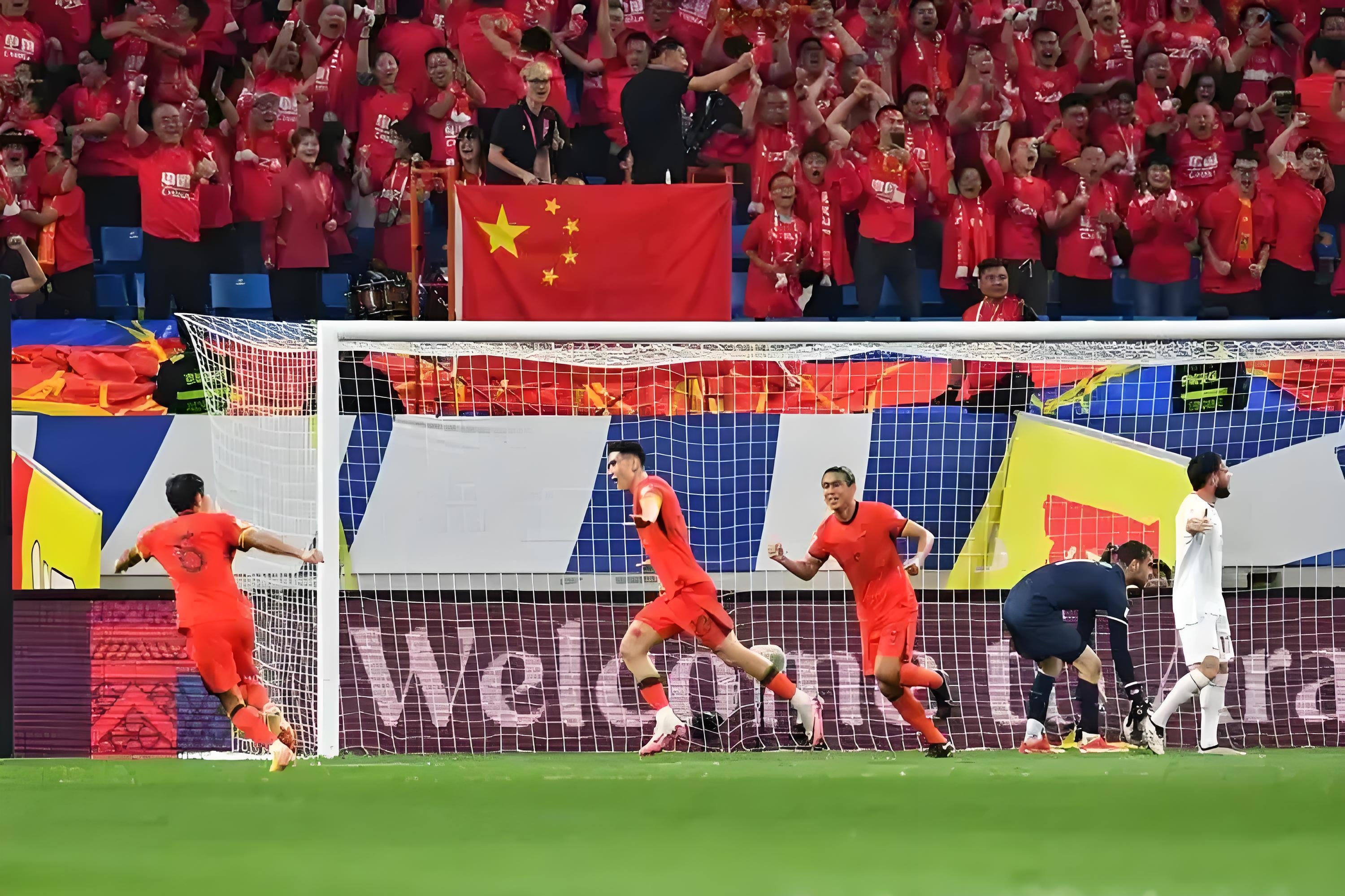 开云体育在线登录-澳大利亚球队赢得关键胜利，晋级四分之一决赛的简单介绍